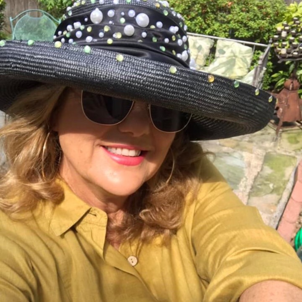 Meet your Posher, Cindy